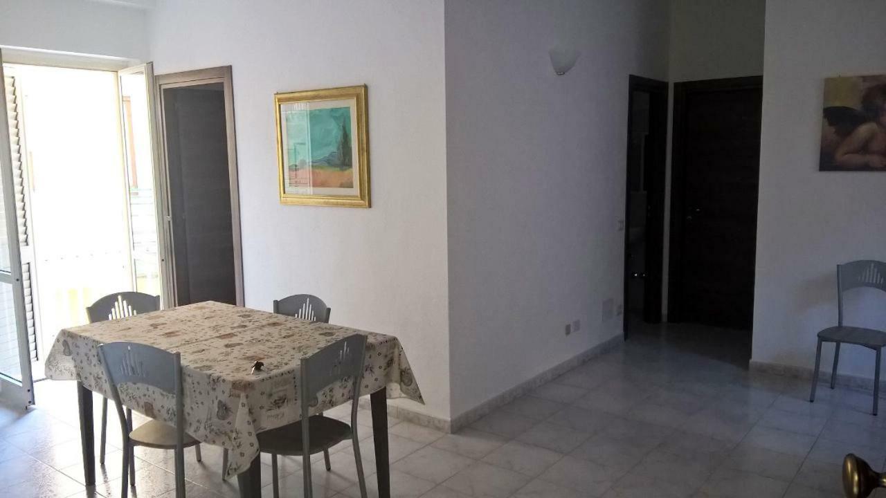 Climatizzato In Centro A 100M Dal Mare Βίλα Cirò Marina Εξωτερικό φωτογραφία